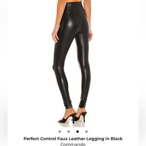 Commando Black Leatherette Leggings